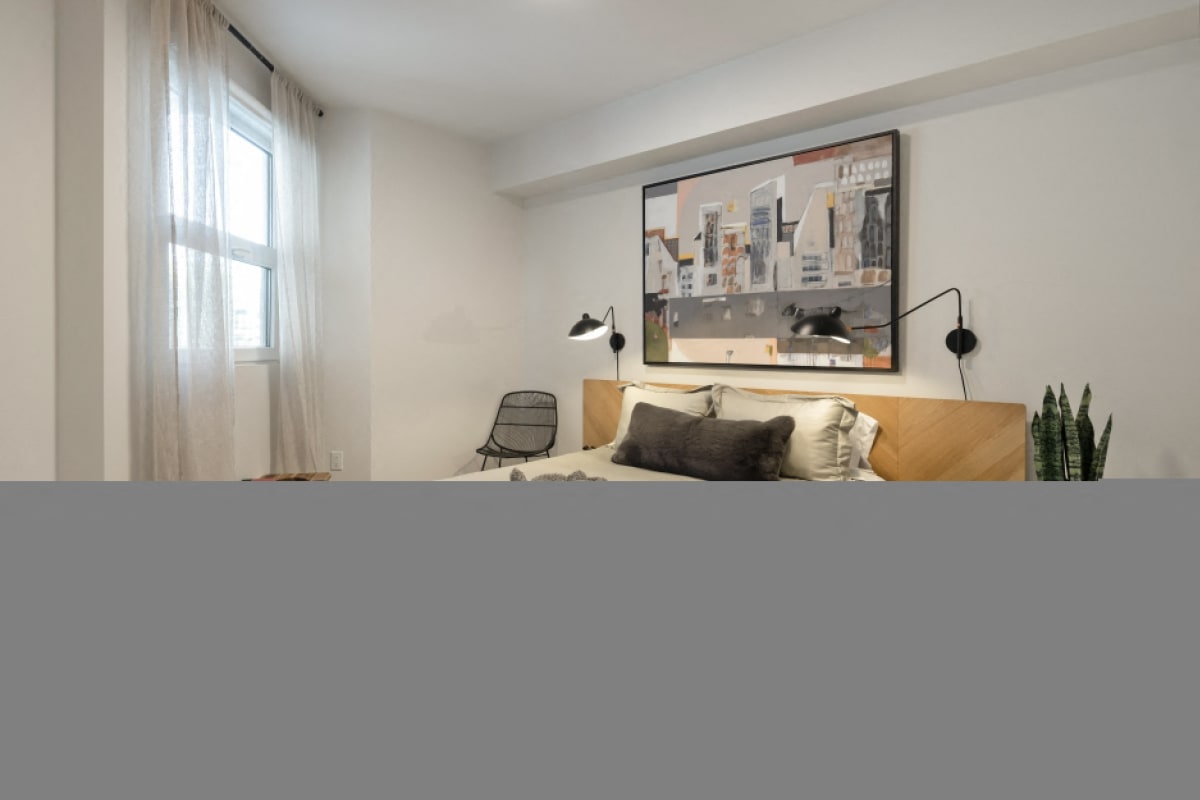 Apartments on La Brea and Florence Astra Apartments